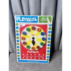 VTG Playskool Wooden Play Clock Learn Count Tell Time Homeschool Educational